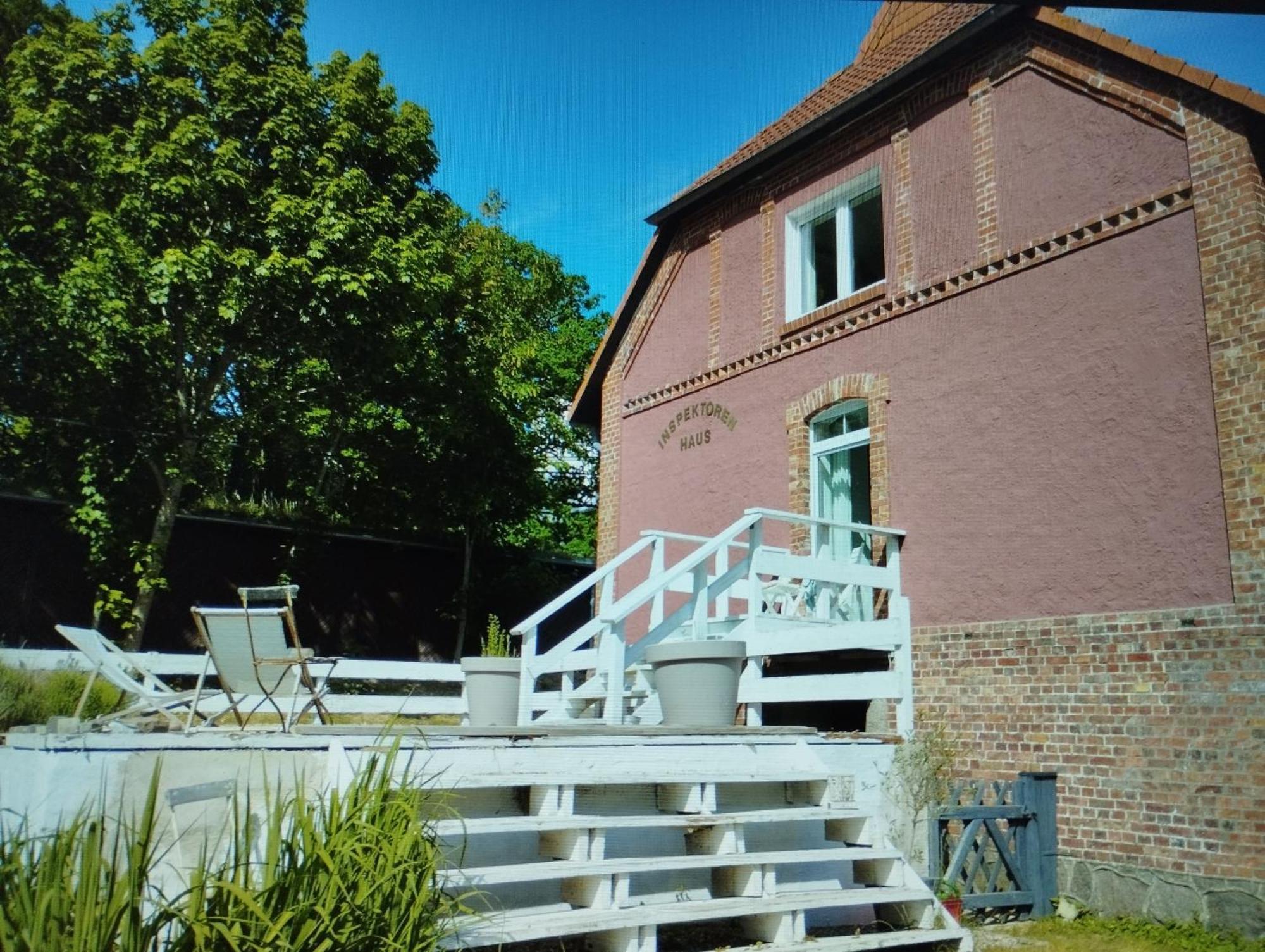 Inspektorenhaus Am Jagdschloss Mit Meerblick Hohen Niendorf Exterior photo