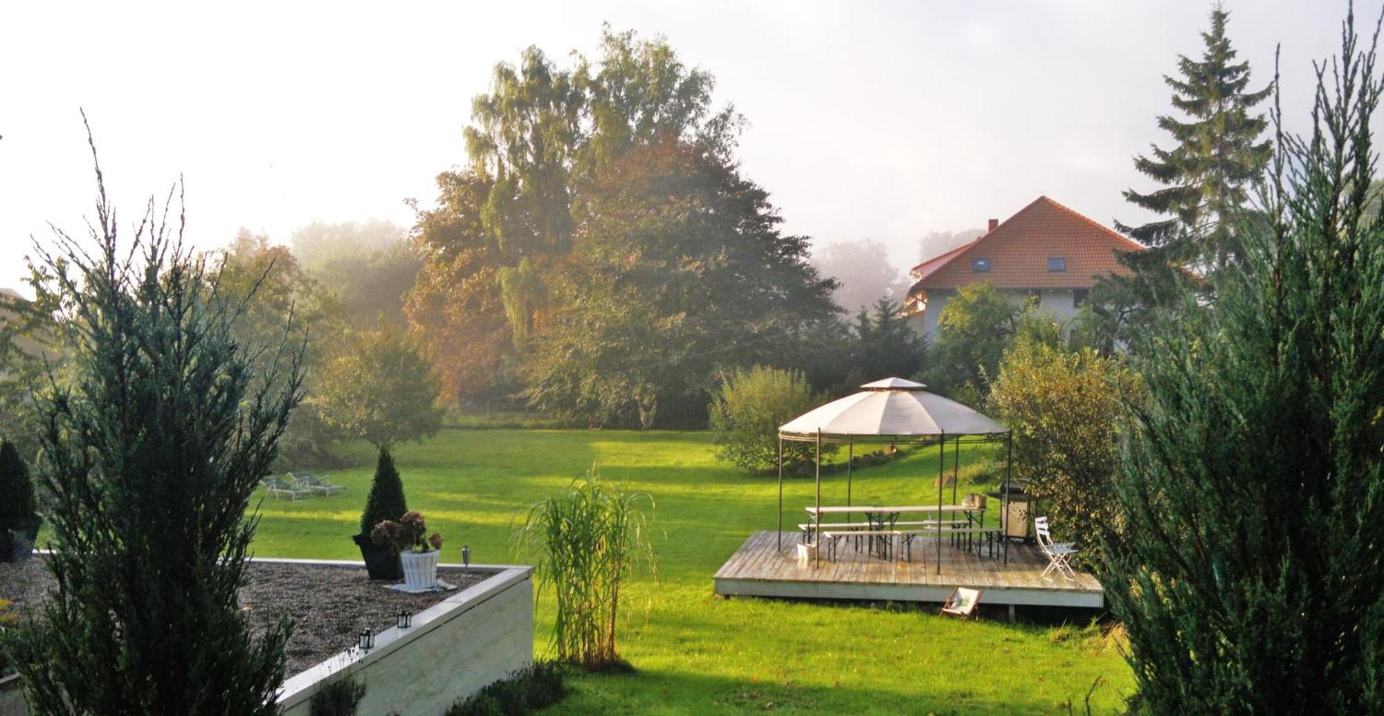 Inspektorenhaus Am Jagdschloss Mit Meerblick Hohen Niendorf Exterior photo